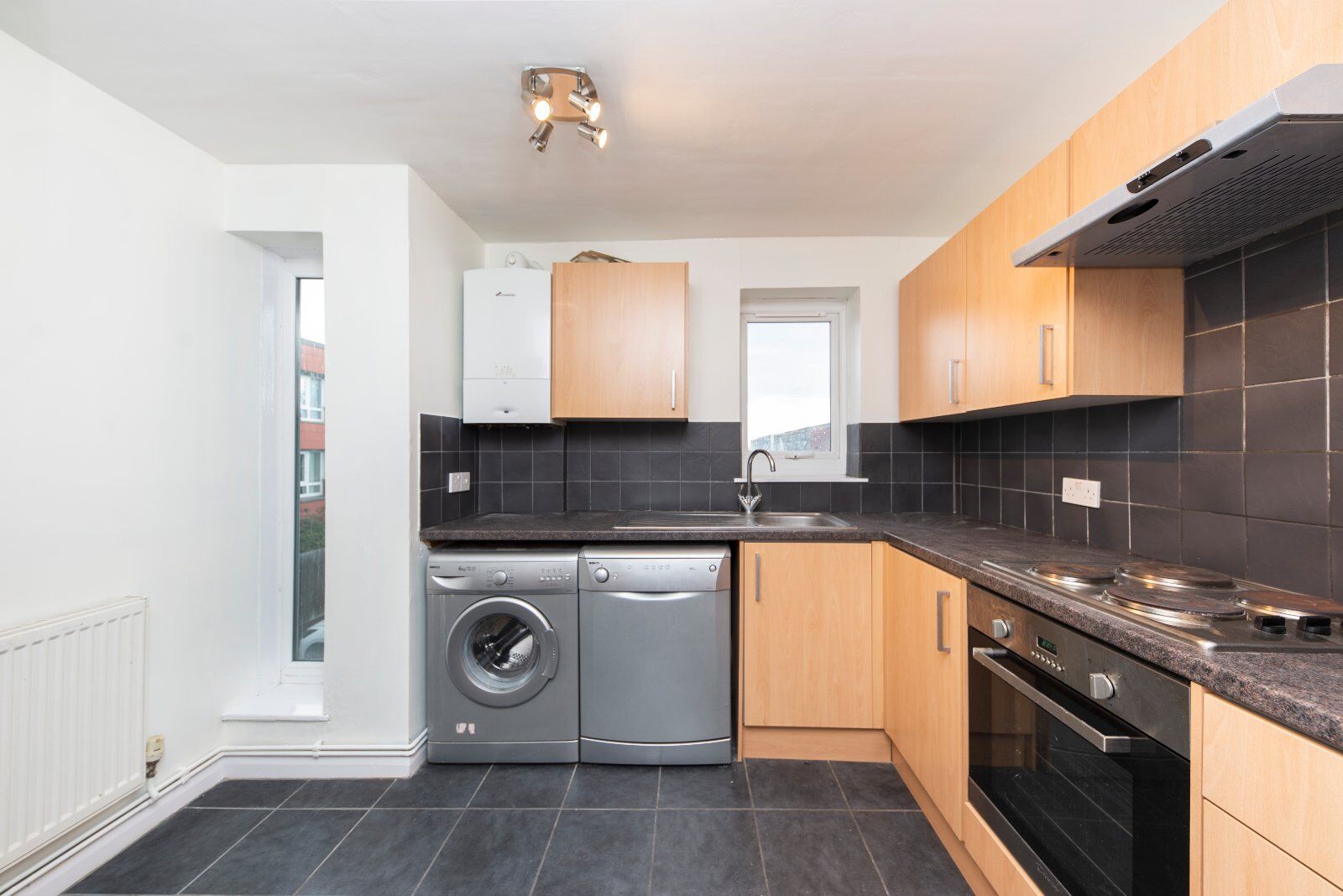 Flat Polesden Gardens in Greater London