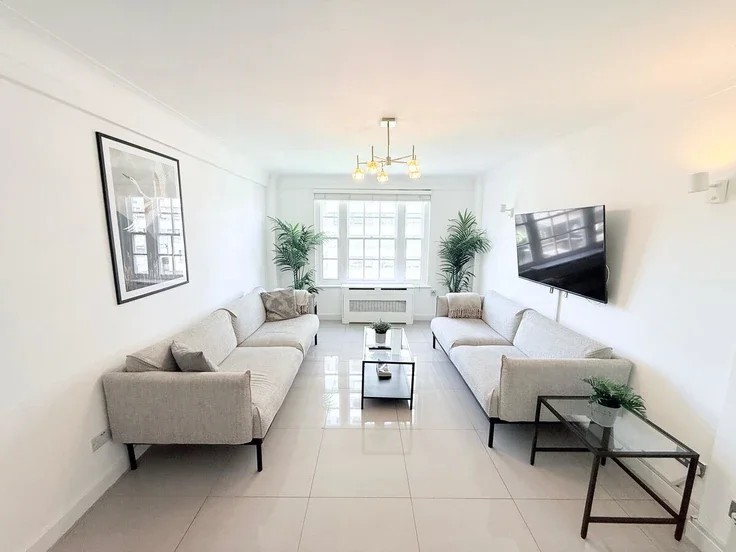 Flat West Garden Place in City of Westminster
