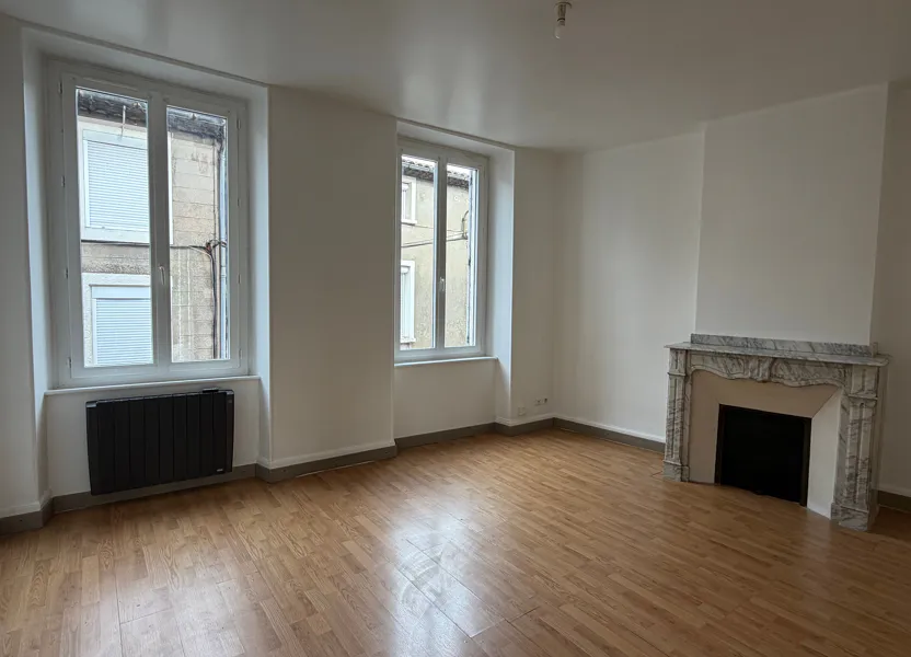 Appartement Rue du Docteur Gauch à Labastide-Rouairoux