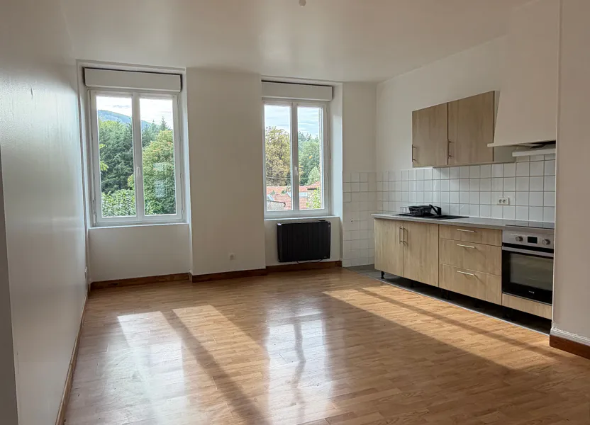 Appartement Rue du Docteur Gauch à Labastide-Rouairoux