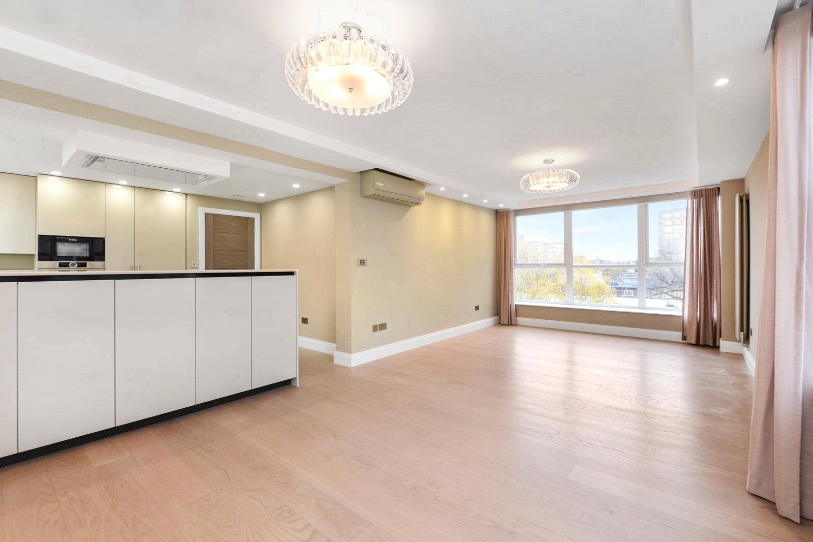 Flat Finchley Road in Greater London