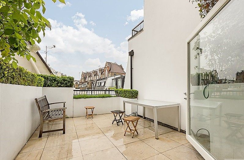 House Clareville Grove Mews in Greater London