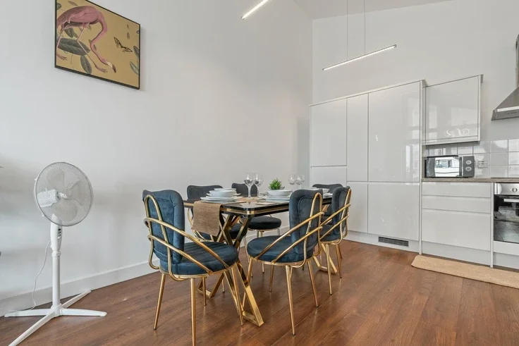 Flat Eastbourne Road in Greater London