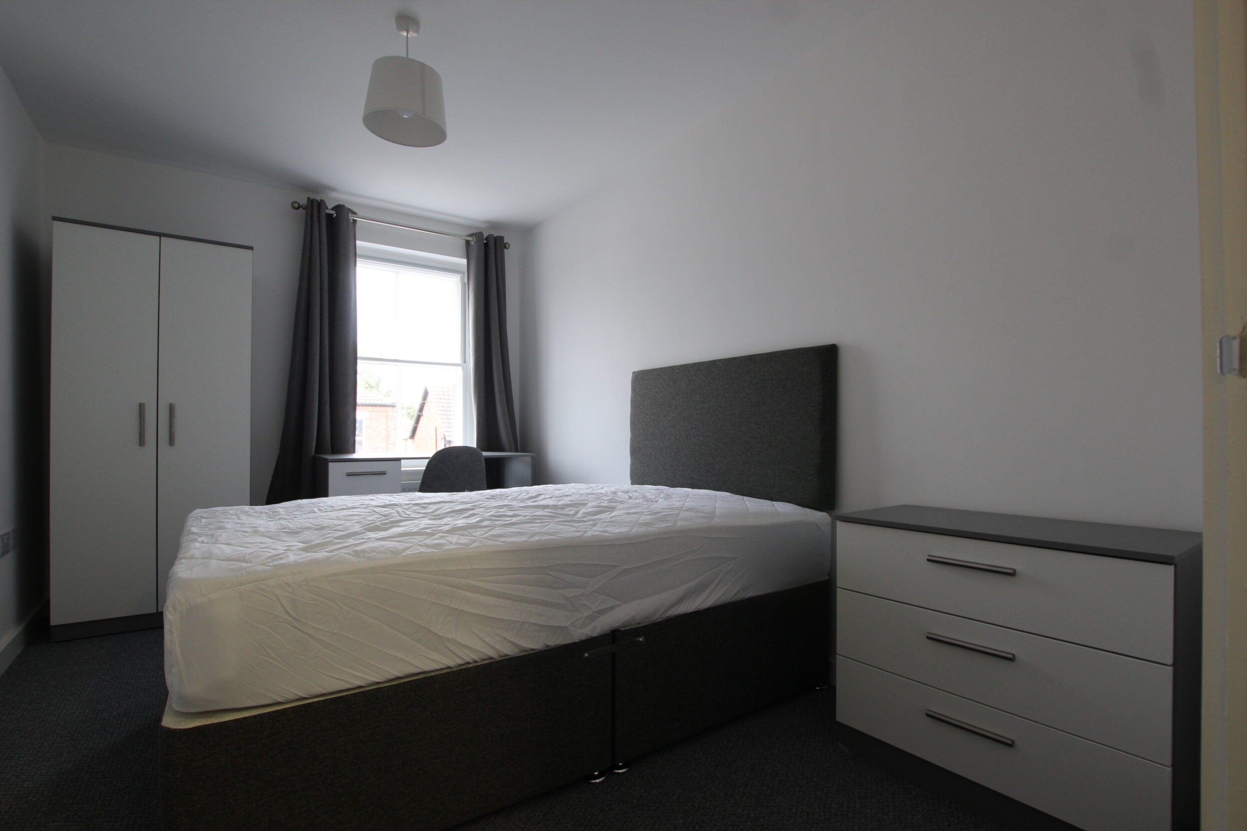 Flat Belgrave Road in Gloucester