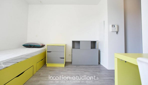 Flat Rue Jean Mermoz in Châtillon