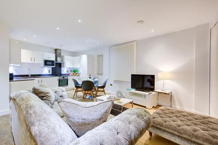 Flat Providence Place in Greater London