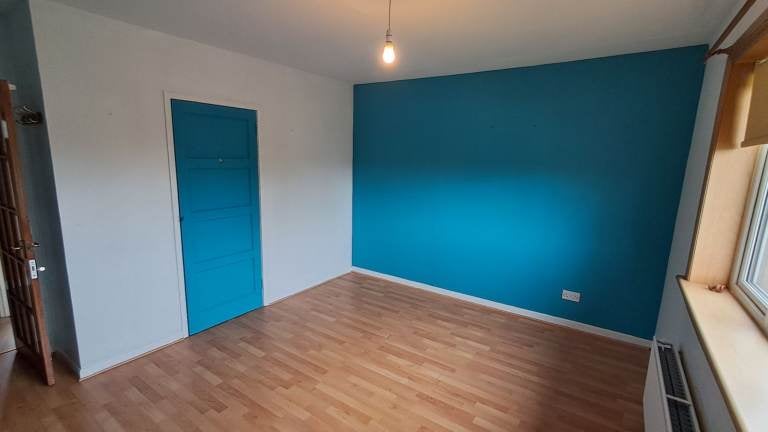 Flat Dunearn Drive in Kirkcaldy