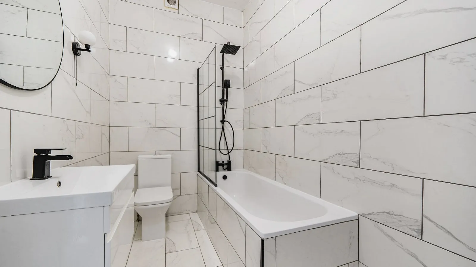 Flat Tottenhall Road in Greater London