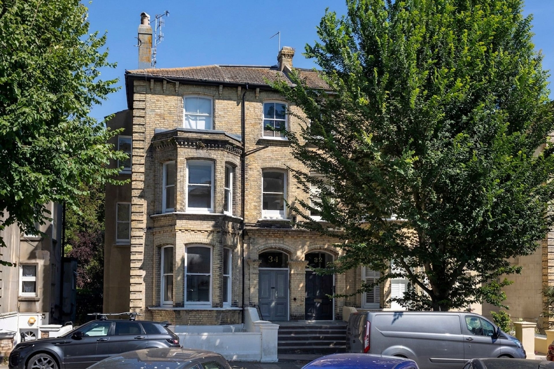 Flat Selborne Road in Hove