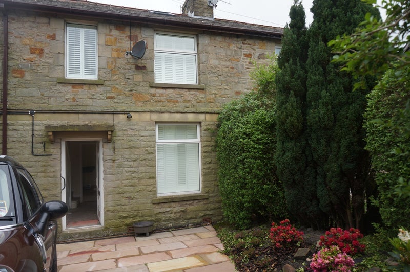 Room Crabtree Avenue in Borough of Rossendale