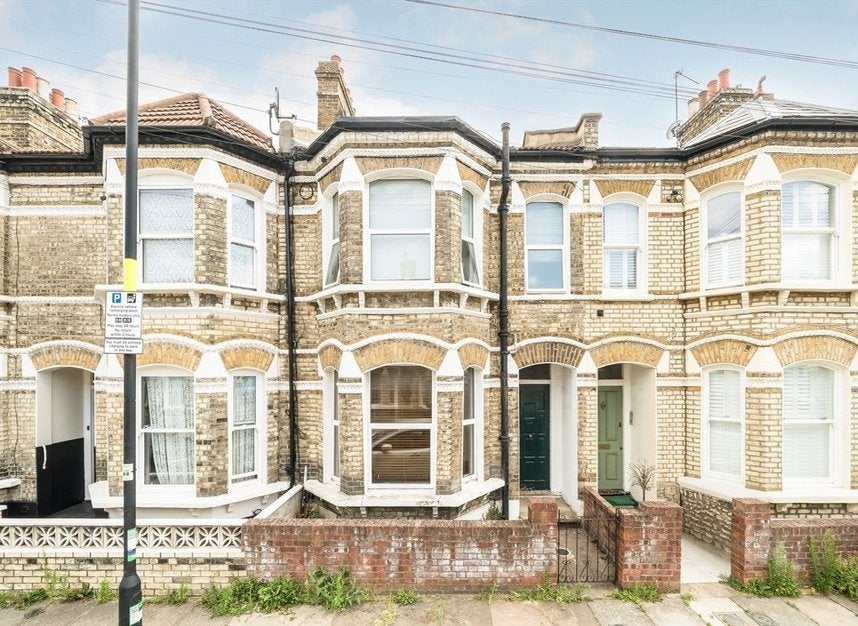 House Ballater Road in Greater London