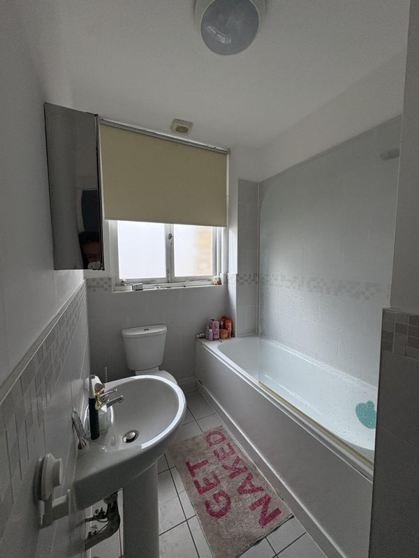 Room Provost Street in Greater London