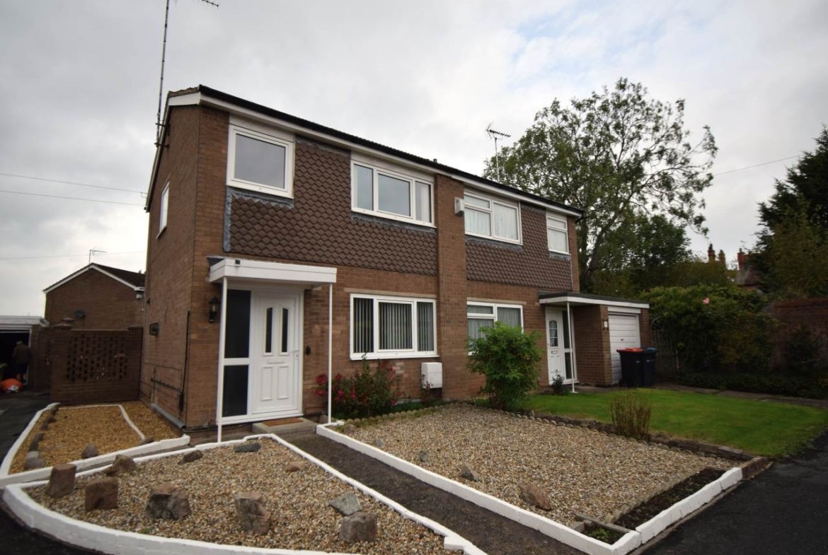 House Kensington Close in Chester
