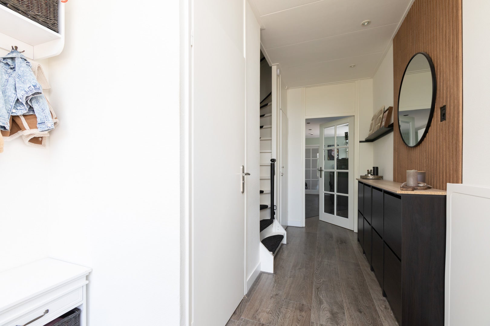 Tussenwoning te koop: De Hoppen 137, Sneek