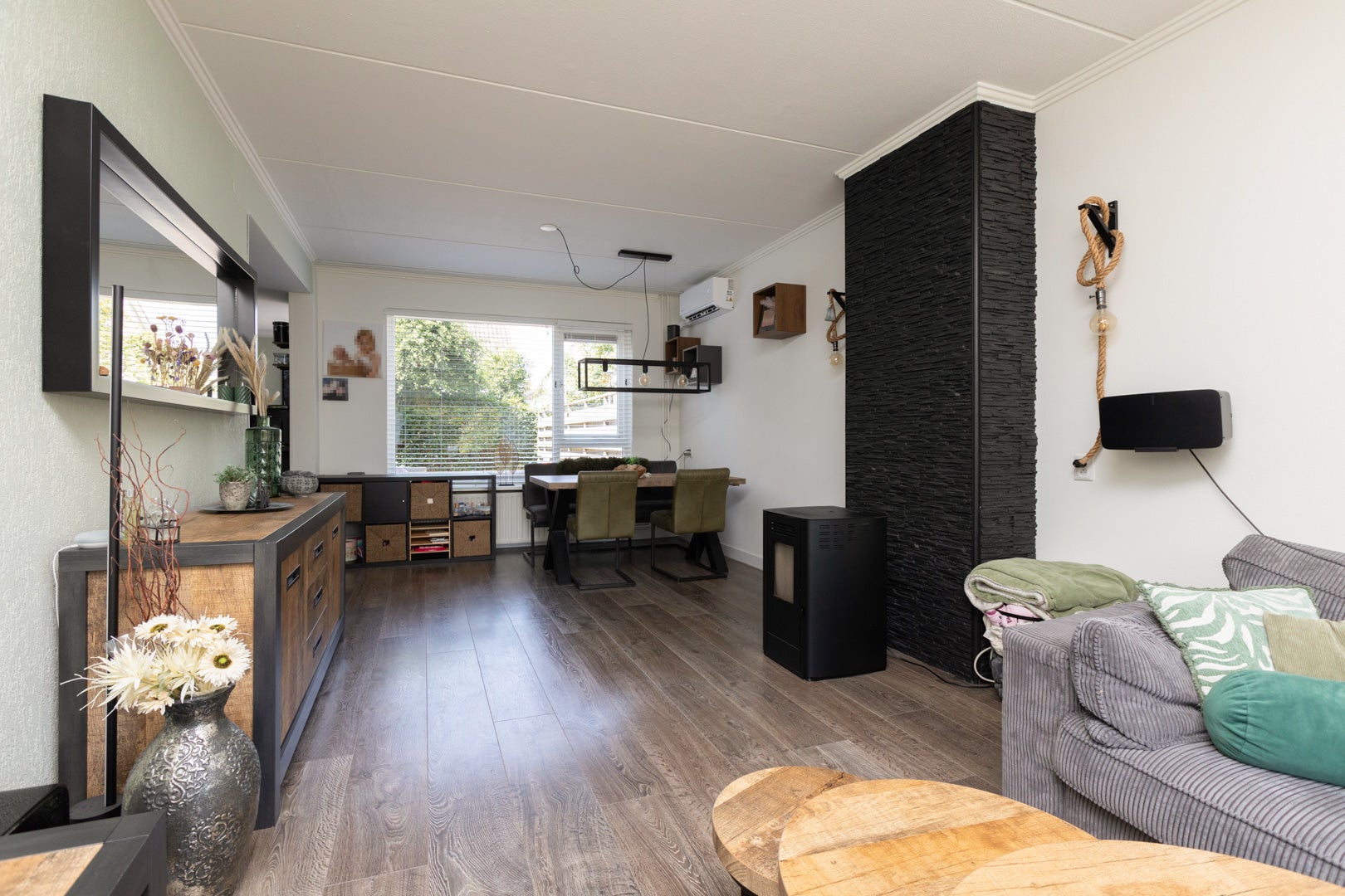 Tussenwoning te koop: De Hoppen 137, Sneek