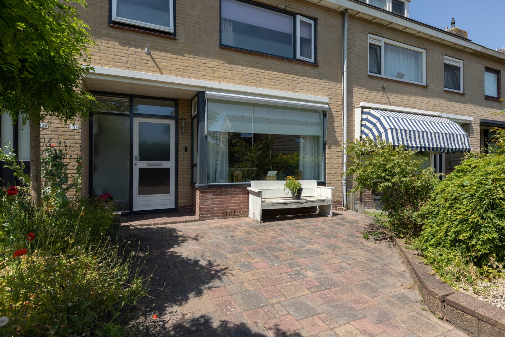 Tussenwoning te koop: De Hoppen 137, Sneek