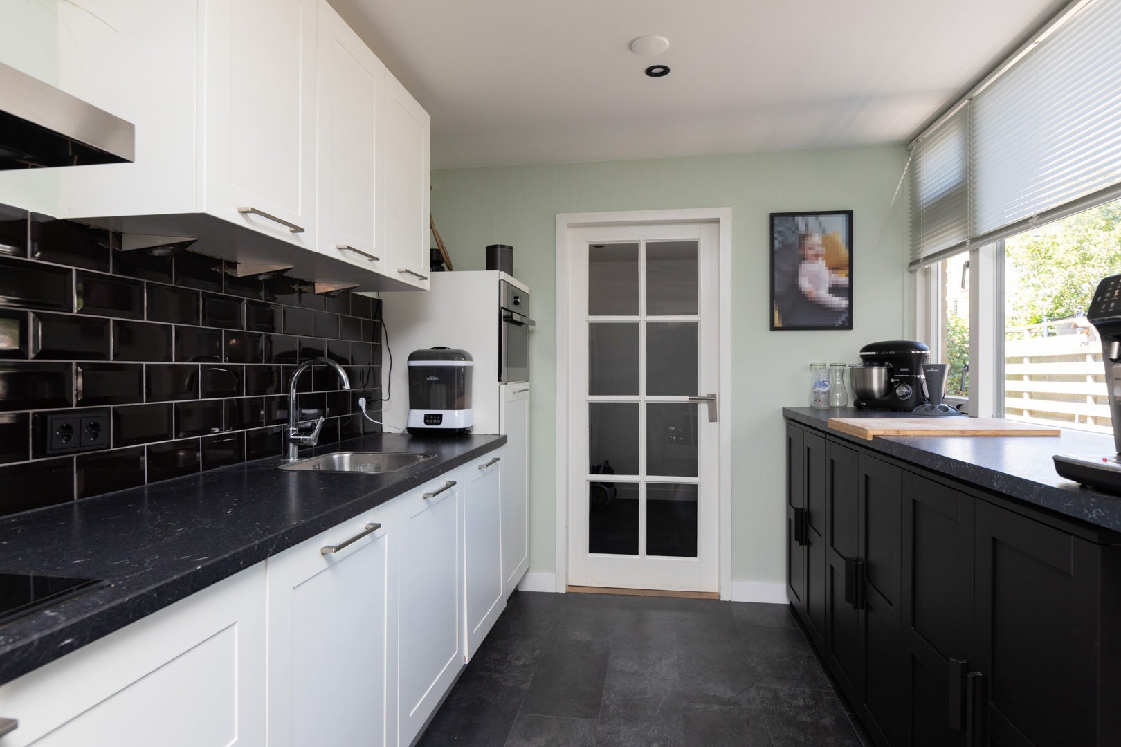 Tussenwoning te koop: De Hoppen 137, Sneek