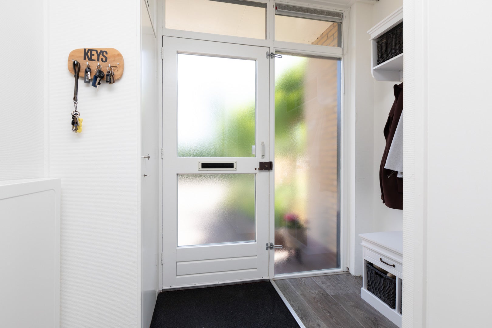Tussenwoning te koop: De Hoppen 137, Sneek