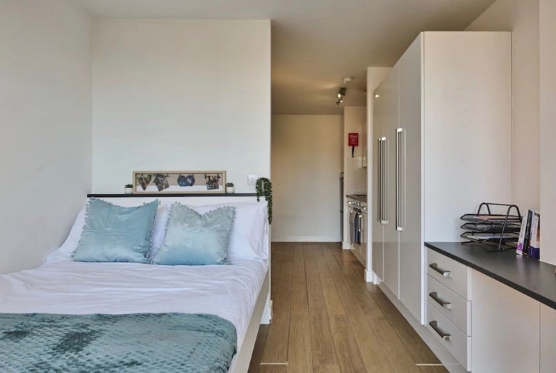 Room Upperton Road in Leicester