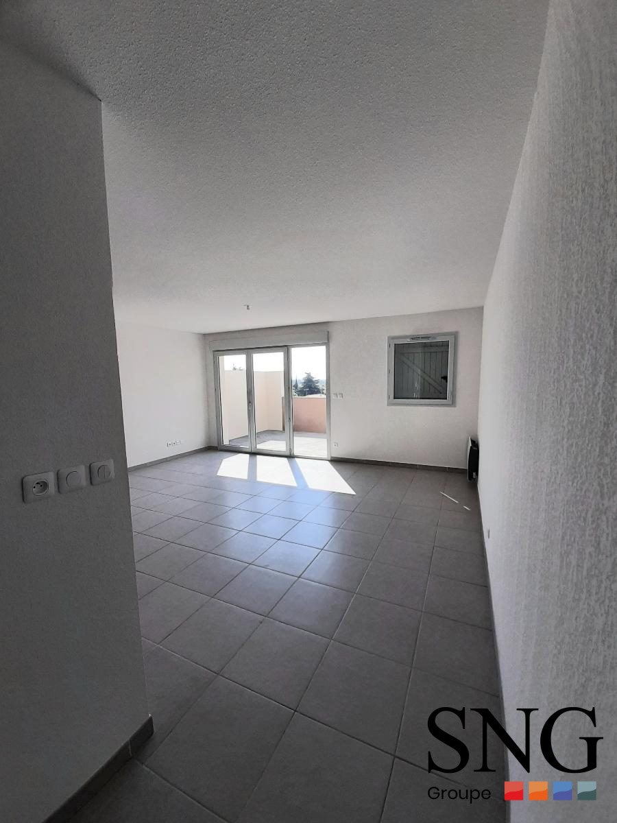 Flat Avenue d'Agde in Vias