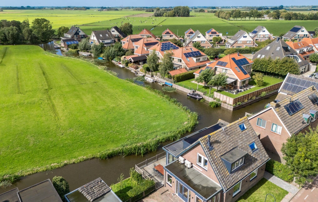 Zuideinde 56 in Grootschermer
