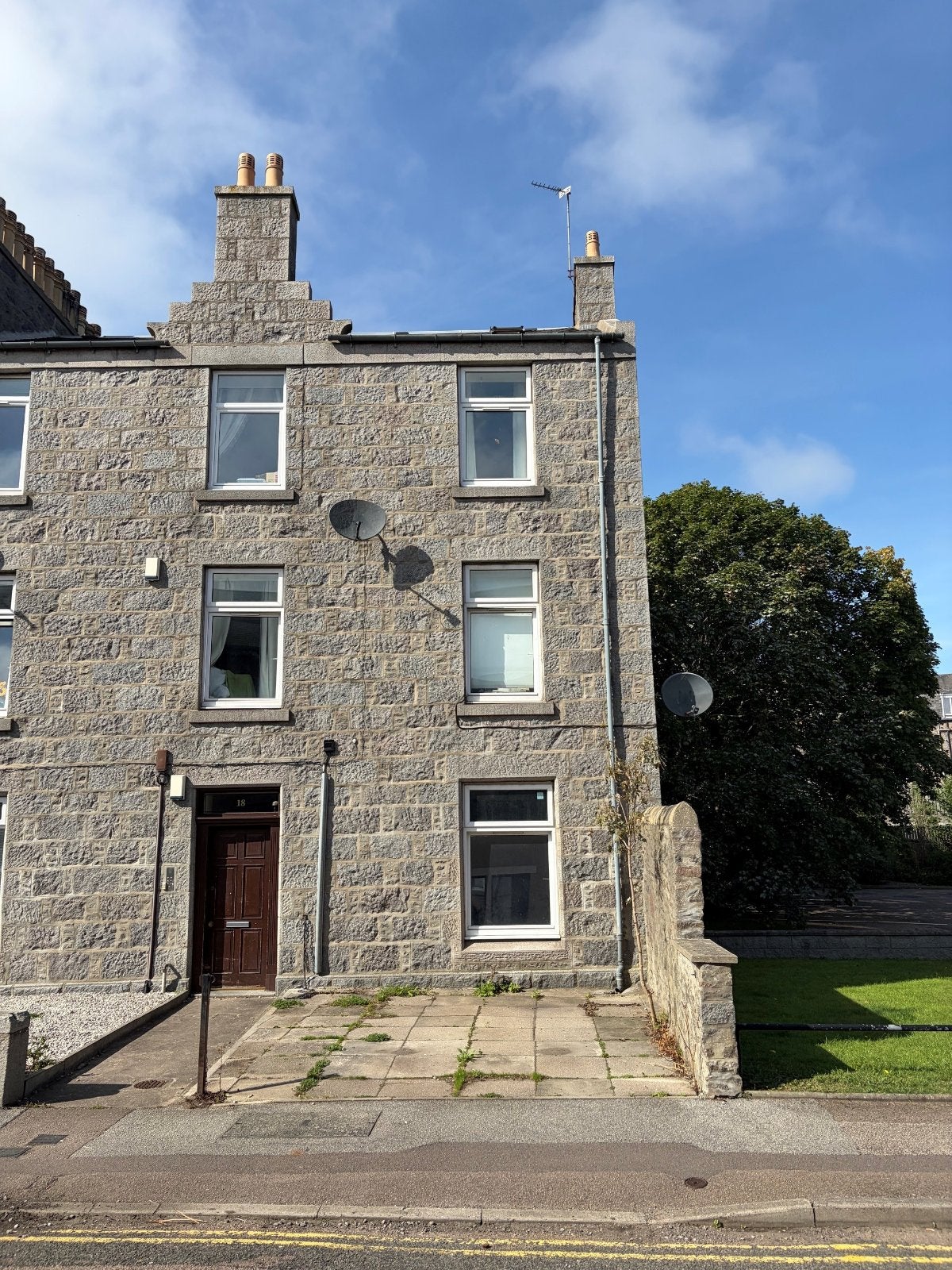 Flat St Peter Street in Aberdeen City