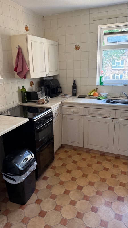 Flat Hartley Street in Greater London