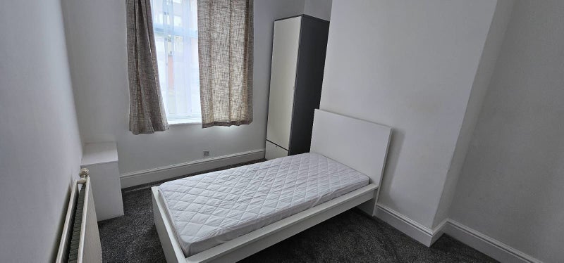 Room Lecester Road in Manchester