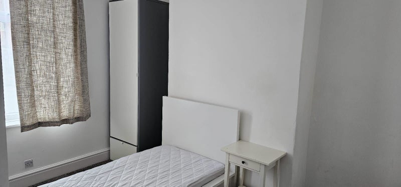 Room Lecester Road in Manchester