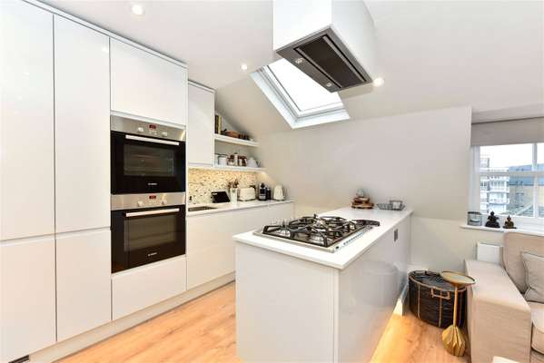 Flat Clifton Hill in City of Westminster