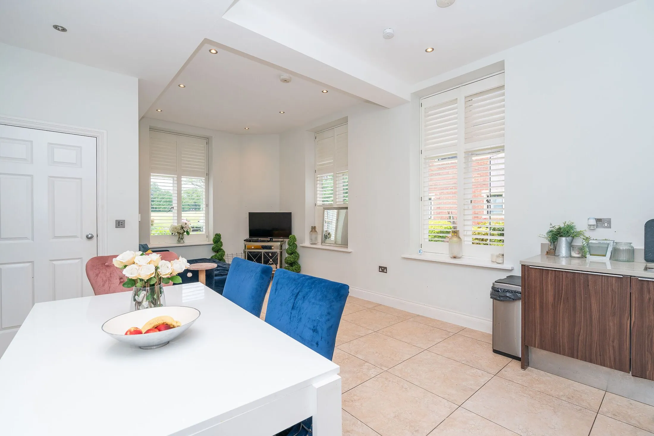 Flat Royal Connaught Drive in Hertsmere