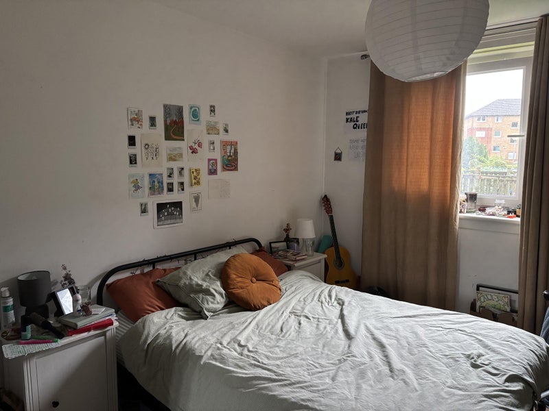 Room Ferry Road in Glasgow