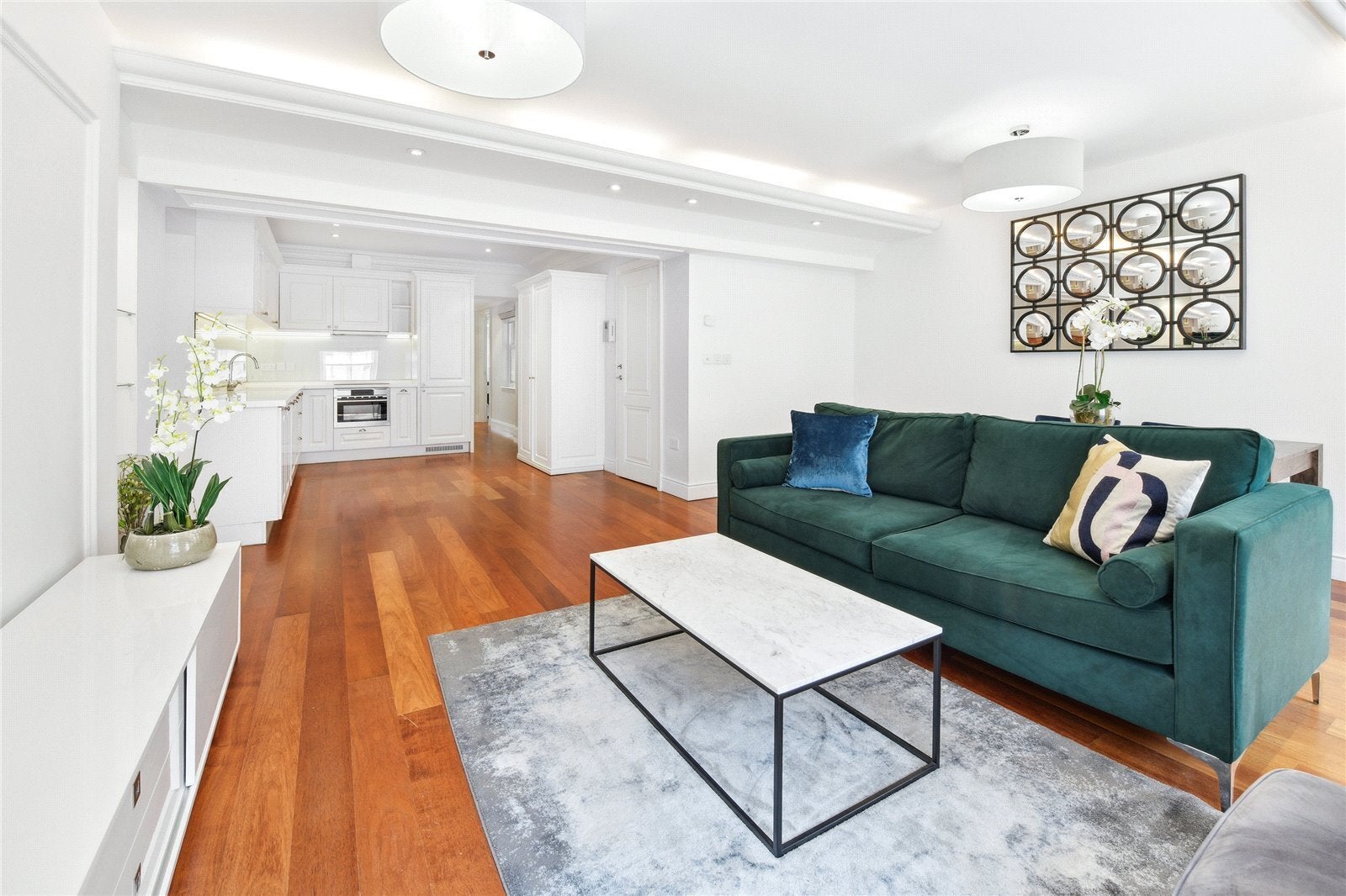 Flat Oxford Street in City of Westminster