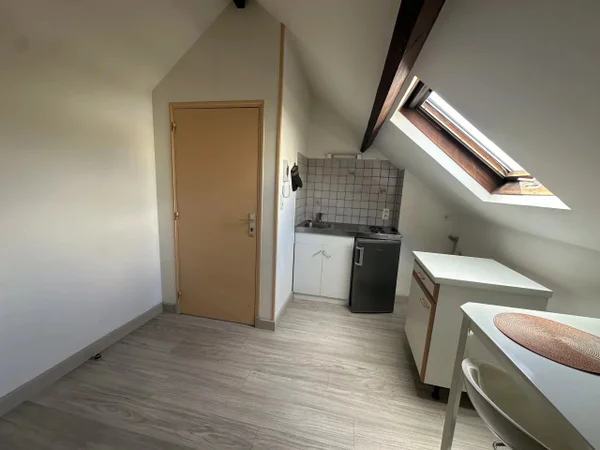 Chambre Rue Cyrille à Boué