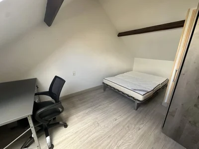 Chambre Rue Cyrille à Boué