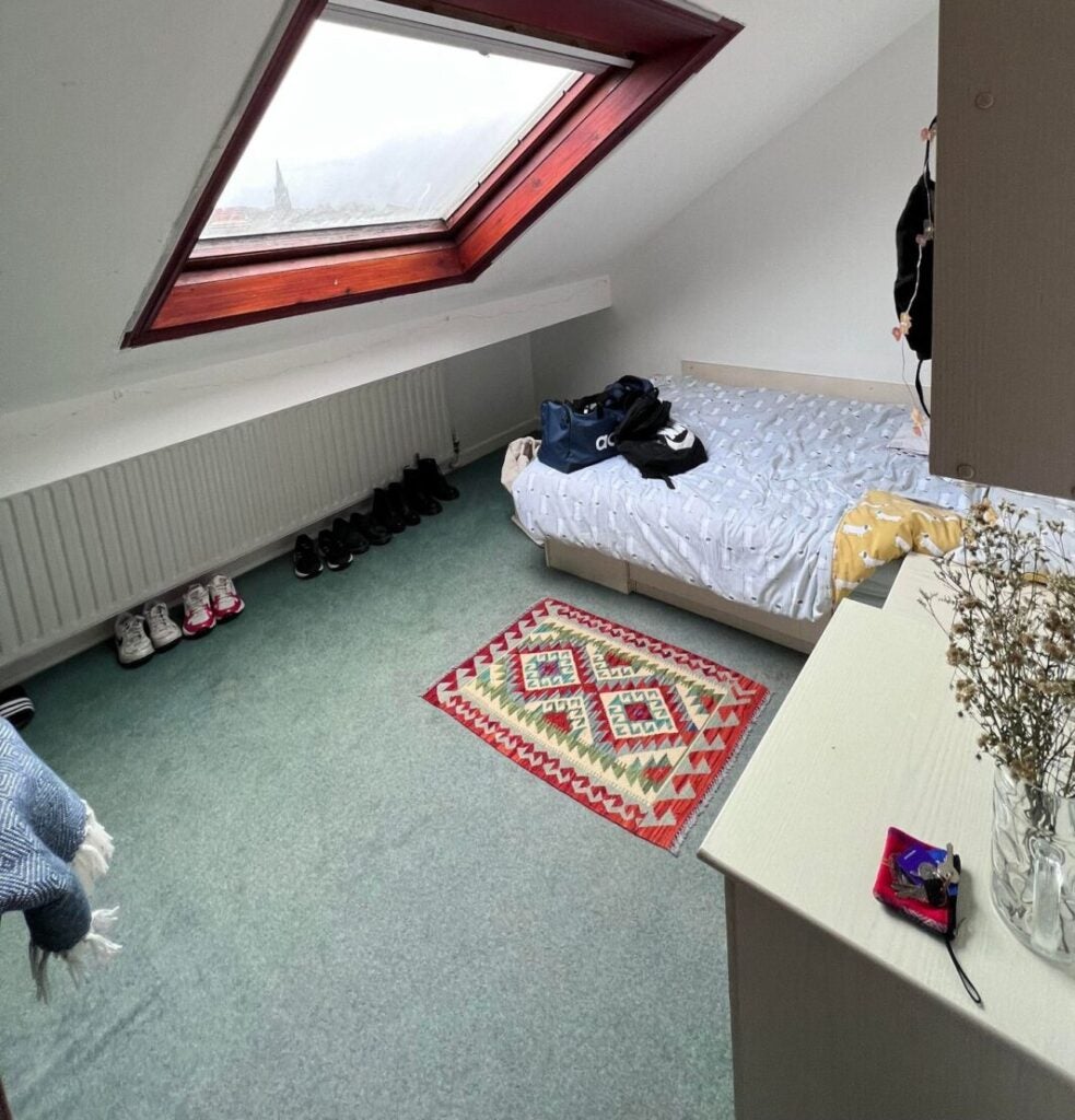 Flat Grimthorpe Terrace in Leeds