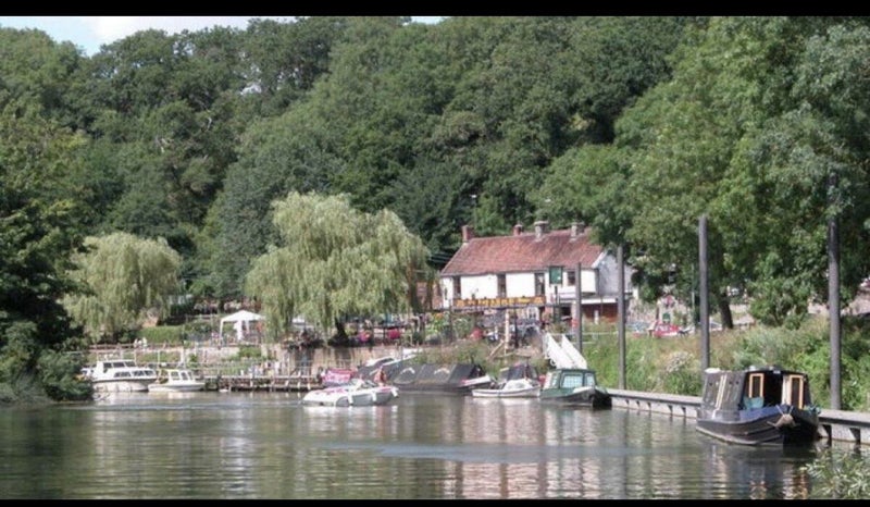 Room Butlers Walk in Bristol