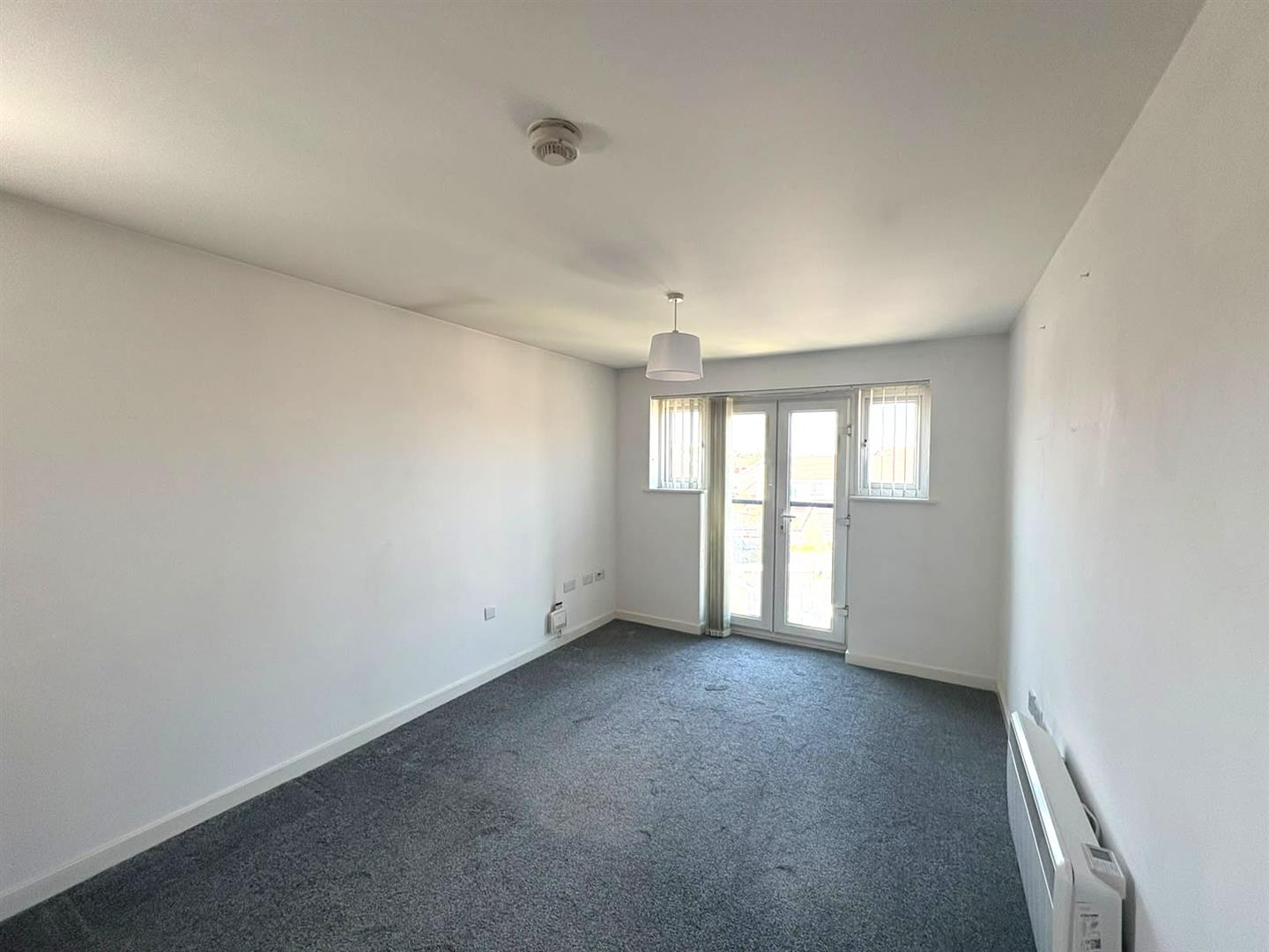 Flat Woodheys Park in Hull