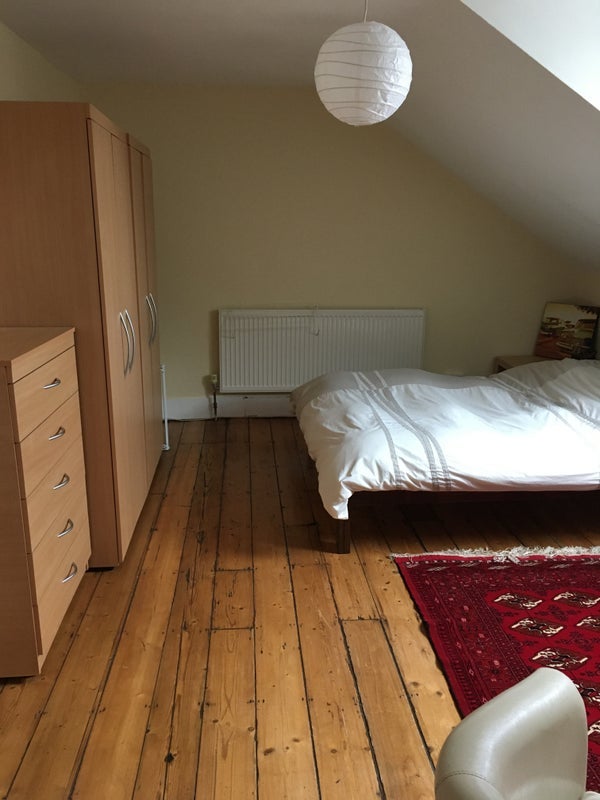 Room Beresford Road in Greater London