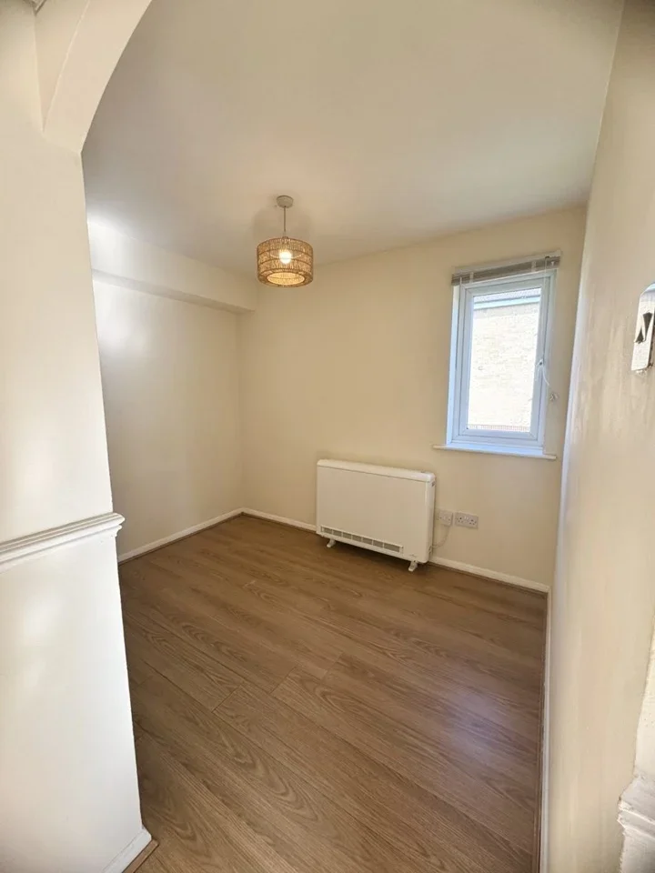 Flat Bonchurch Court in Purfleet-on-Thames