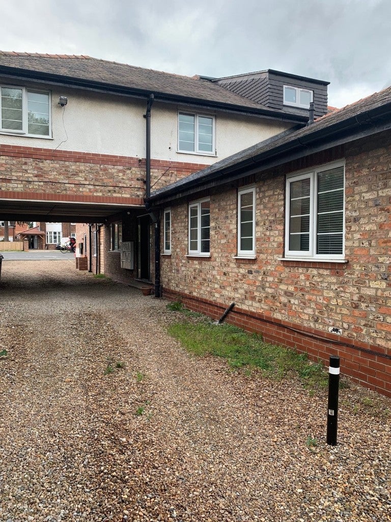 Room Beckfield Lane in York