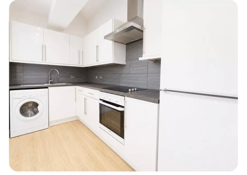 Room Criterion Mews in Greater London