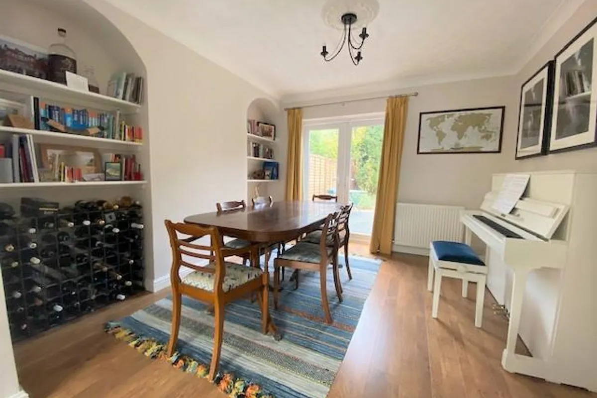 House Queen's Walk in South Kesteven