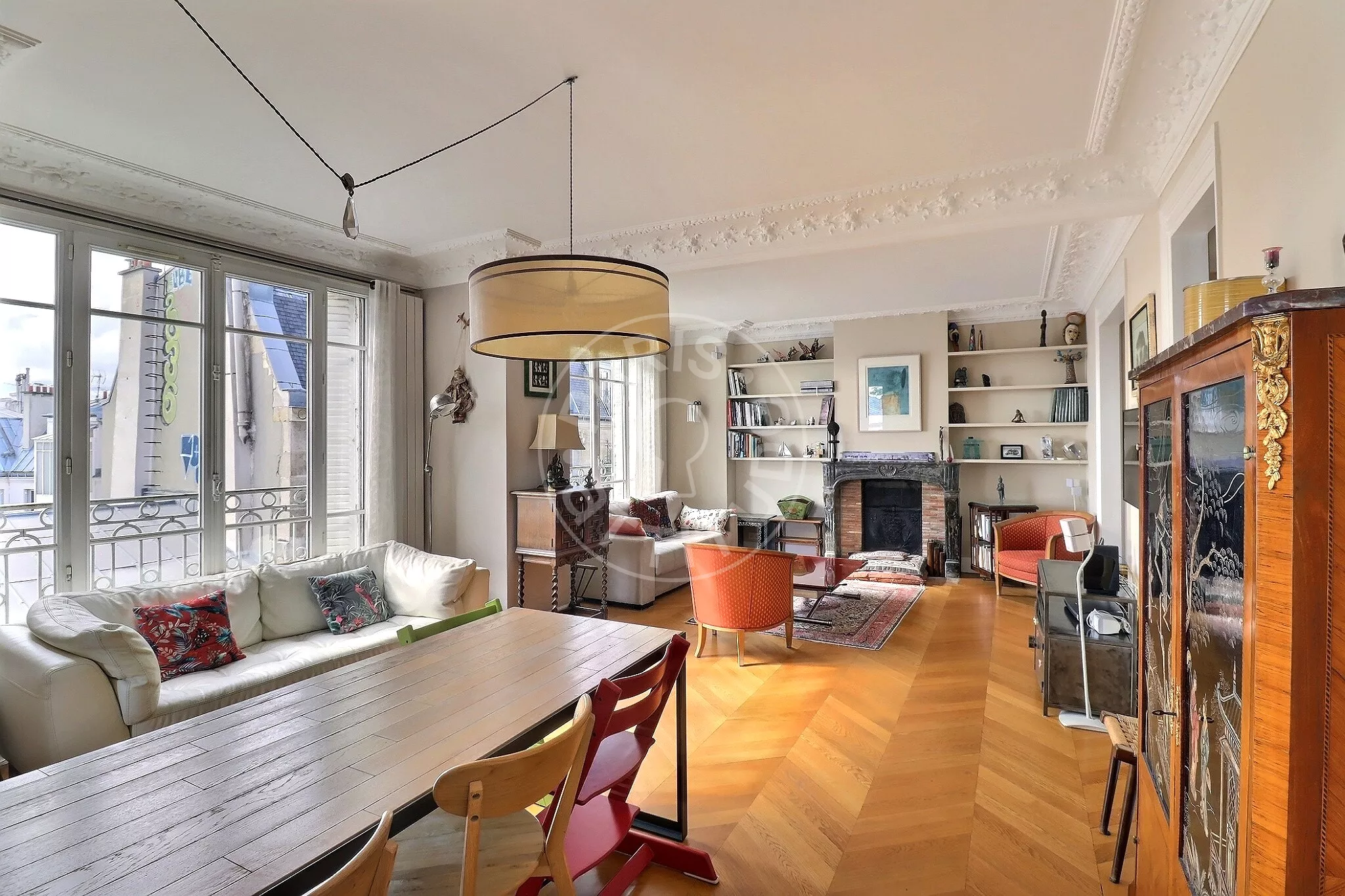 Appartement Rue Tourlaque à Paris