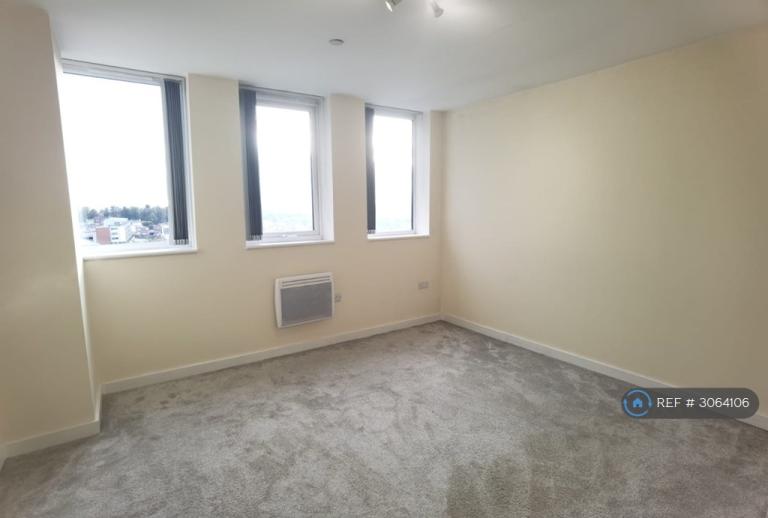 Flat Freer Street in Walsall