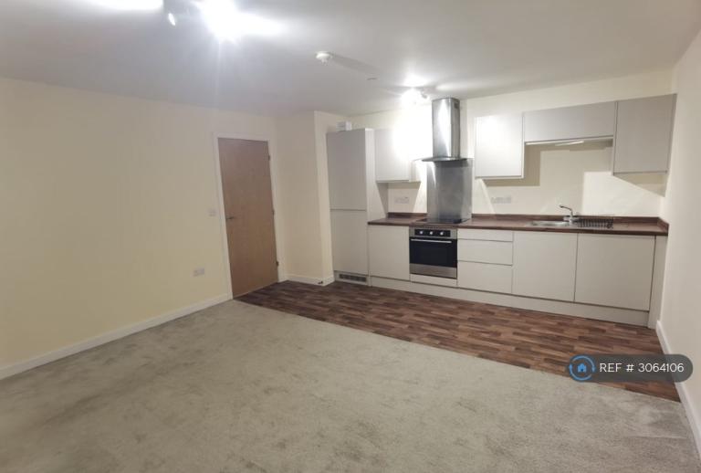 Flat Freer Street in Walsall