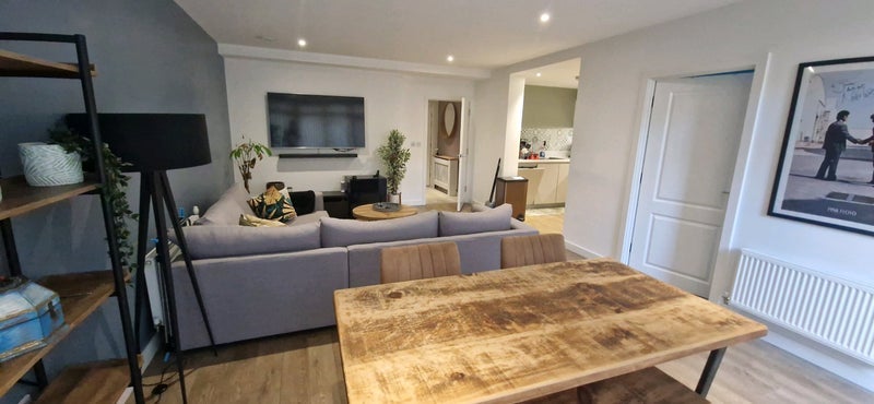 Room Cording Street in Greater London