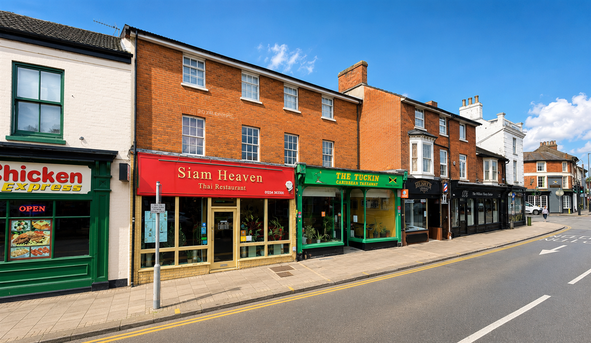 Flat The Broadway in Bedford