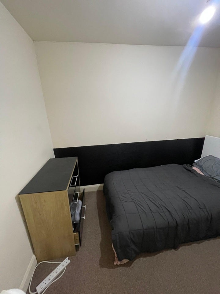 Room Bury Road in Royal Leamington Spa