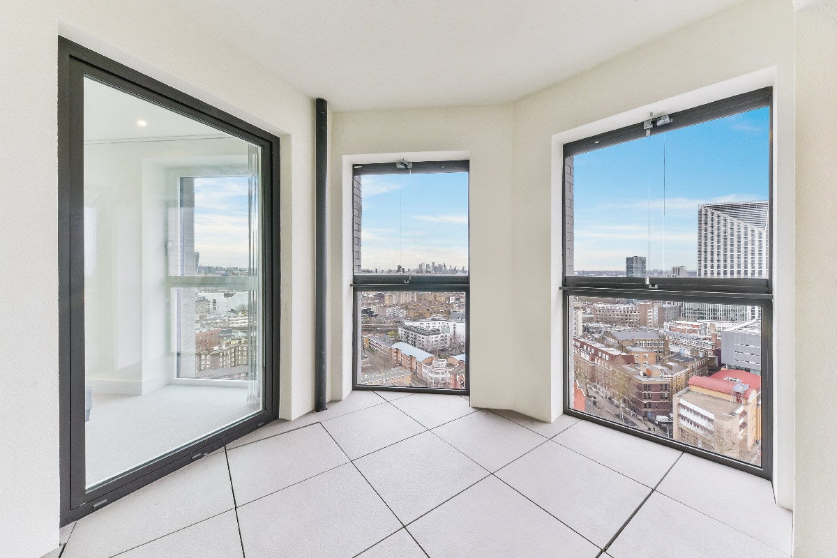Flat Blackfriars Road in London